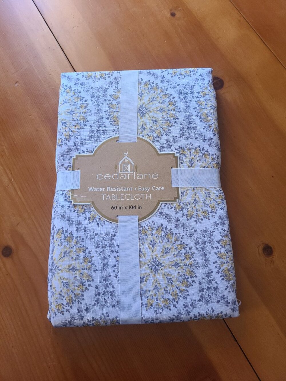 CEDARLANE Water Resistance EASY CARE TABLECLOTH Yellow Gray Floral 60" x 104"